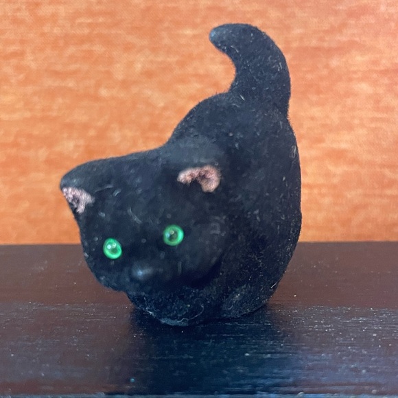 Set of 3 Vintage Hallmark Flocked Black Cats. - Picture 7 of 9